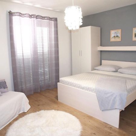 Apartmani Igor Makarska Exterior photo